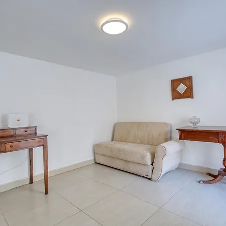 New To The Market - 2br Spacious In Swieqi By Sf Homes Apartment *