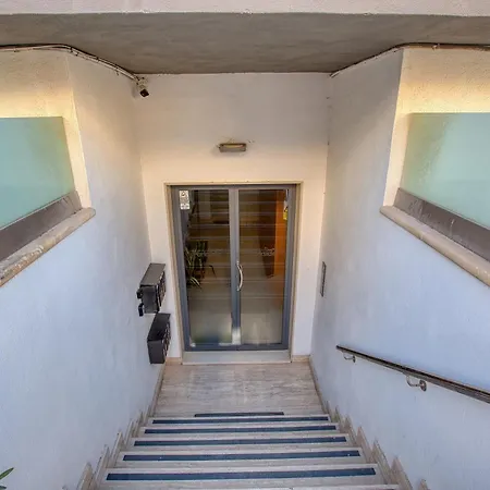 New To The Market - 2br Spacious In Swieqi By Sf Homes Is-Swieqi